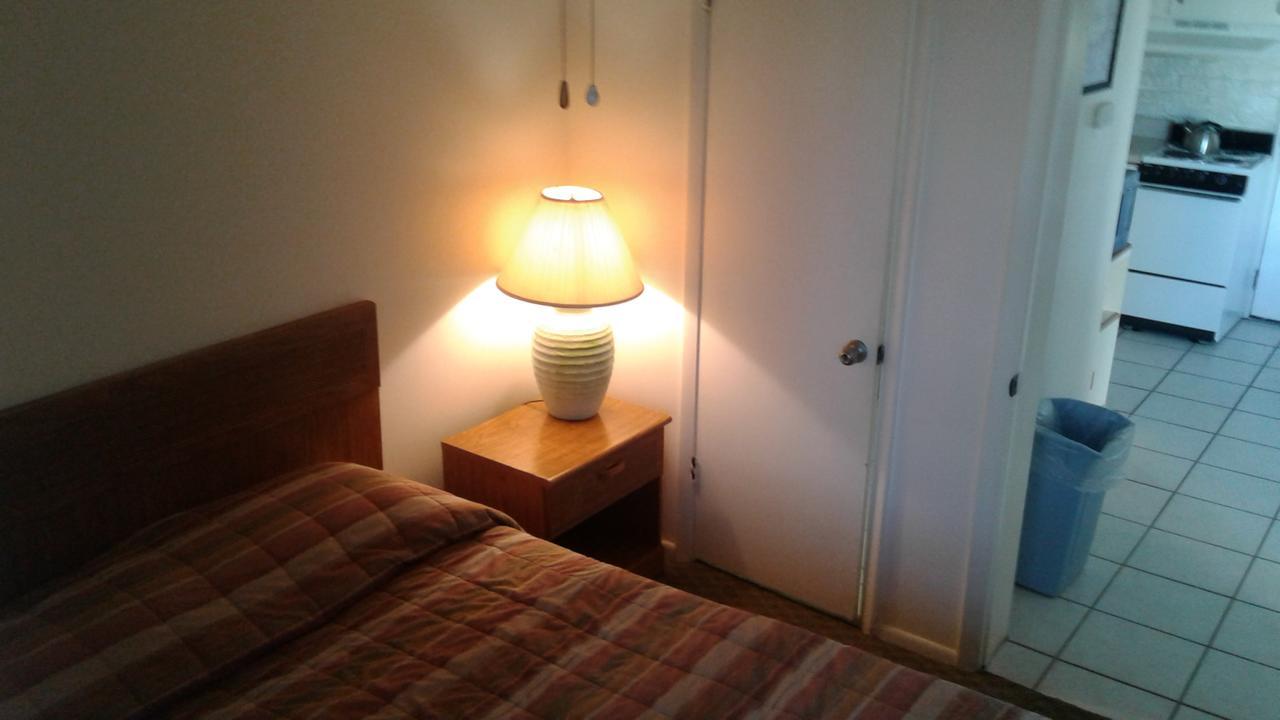 Beach Island Resort Cocoa Beach Extérieur photo