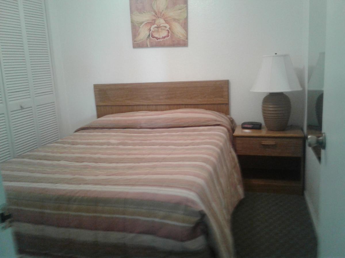 Beach Island Resort Cocoa Beach Extérieur photo