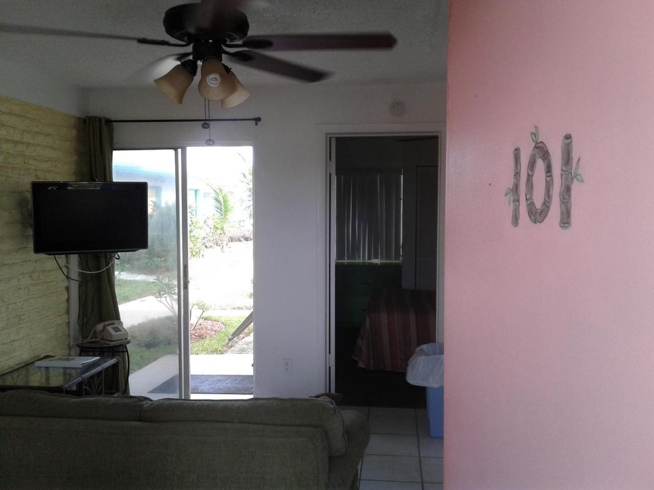 Beach Island Resort Cocoa Beach Extérieur photo