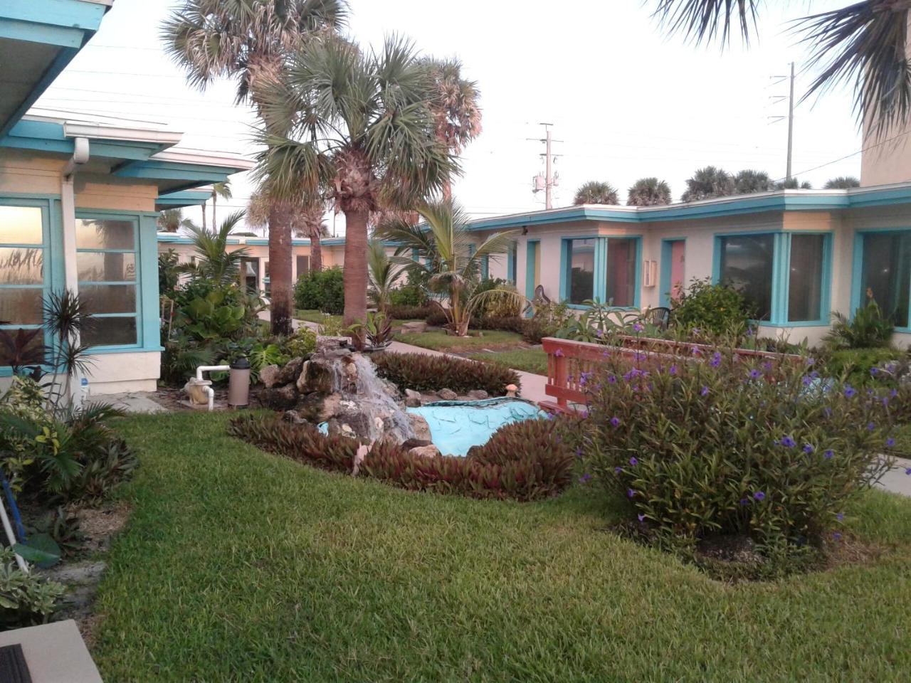Beach Island Resort Cocoa Beach Extérieur photo